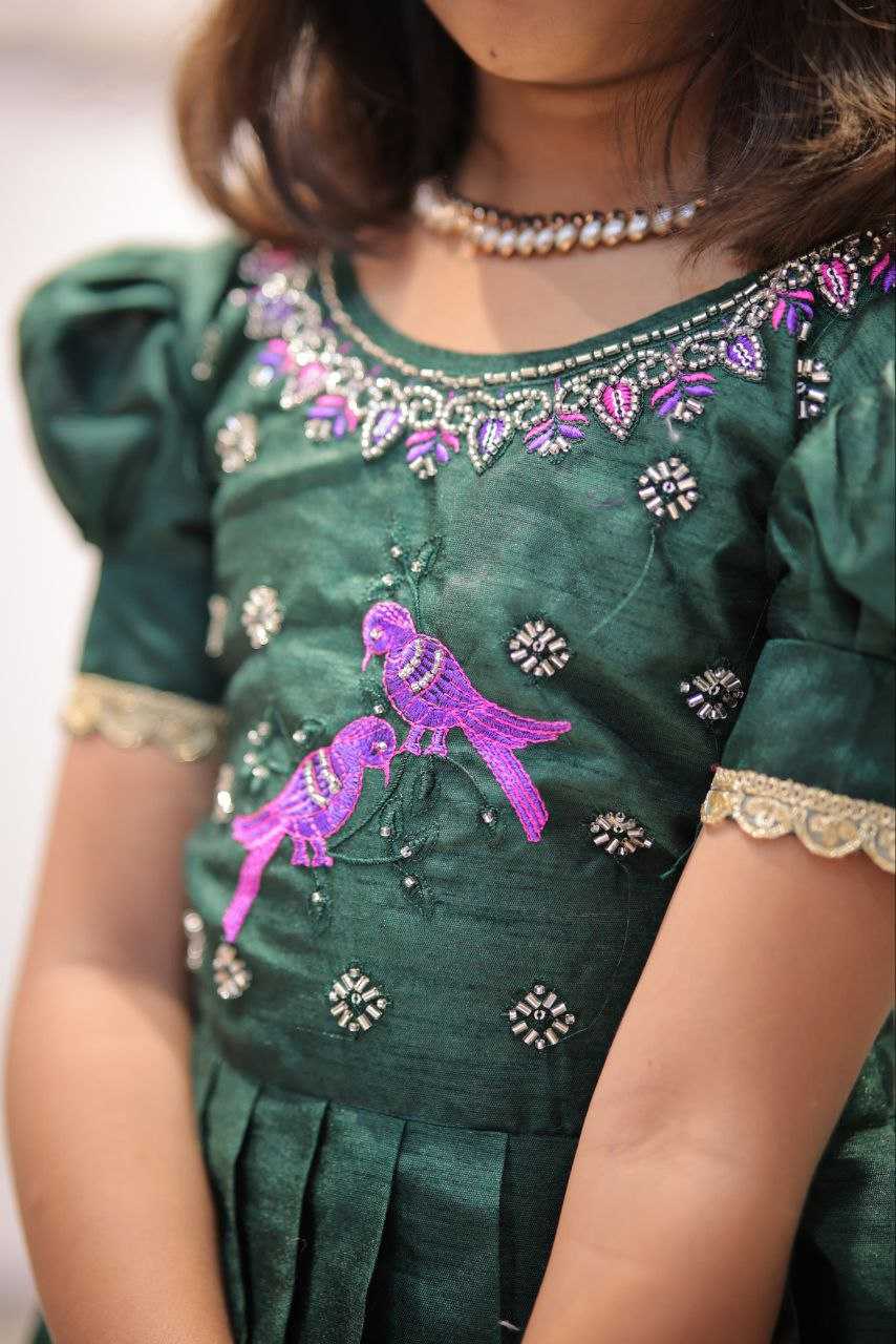 YNF PURE SILK RIN161 RPVR22 KIDS WEAR WHOLESALE KIDS LEHENGA KIDS TRADITIONAL OUTFITS KIDS LEHENGA CHOLI KIDS FESTIVE WEAR KIDS WEDDING OUTFITS MANUFACTURER - Deevit International