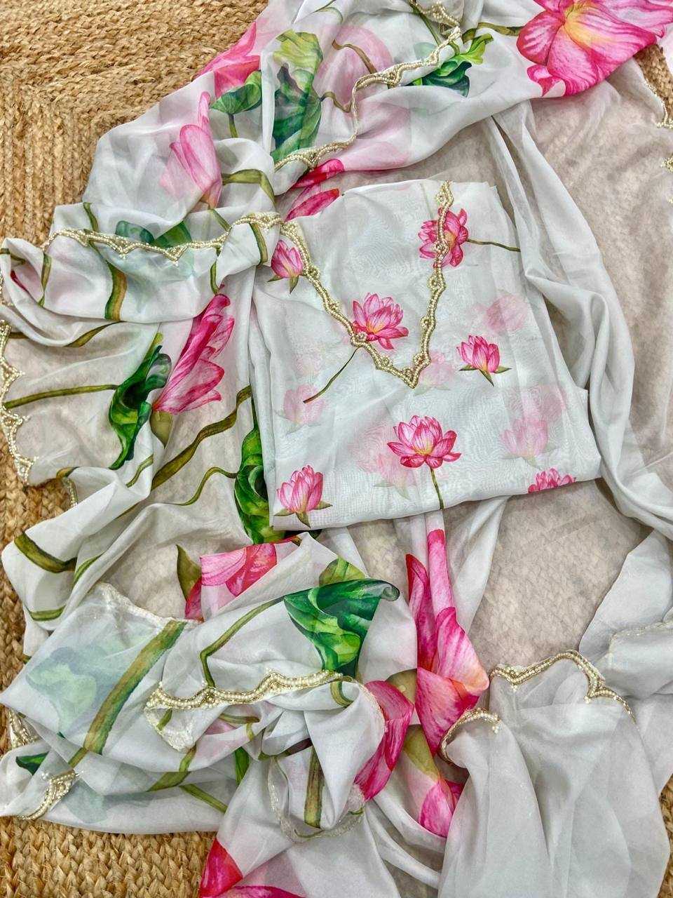 YNF SOFT SILK KESH250 RGF03 SAREES WHOLESALE PRINTED HAND WORK SILK SAREES MANUFACTURER - Deevit International