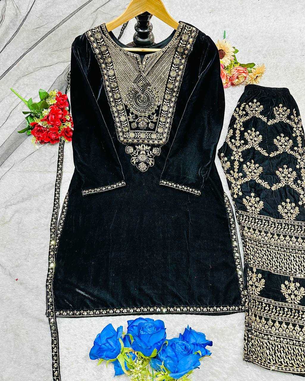 YNF VELVET KESH147 232 SUITS & DRESSES WHOLESALE EMBROPIDERY VELVET PARTY WEAR BLUE SUITS MANUFACTURE - Deevit International