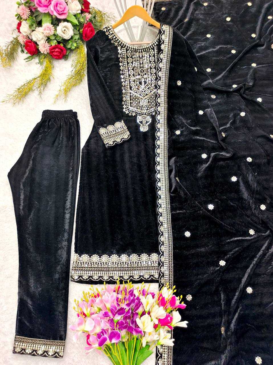 YNF VELVET KESH156 101 SUITS & DRESSES WHOLESALE EMBROPIDERY VELVET LONG KURTI BLACK SUITS MANUFACTURE - Deevit International