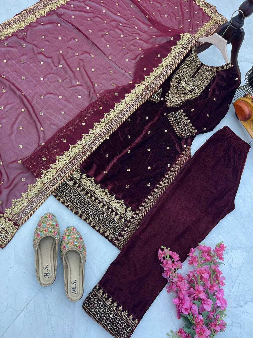 YNF VELVET KESH158 6002 SUITS & DRESSES WHOLESALE EMBROPIDERY VELVET PARTY WEAR LONG KURTI SUITS MANUFACTURE - Deevit International