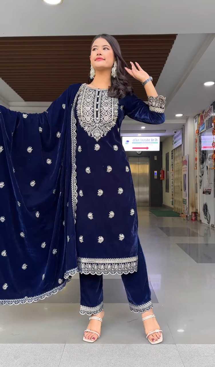 YNF VELVET KESH164 G79 SUITS & DRESSES WHOLESALE EMBROPIDERY VELVET WEDDING BLUE SUITS MANUFACTURE - Deevit International