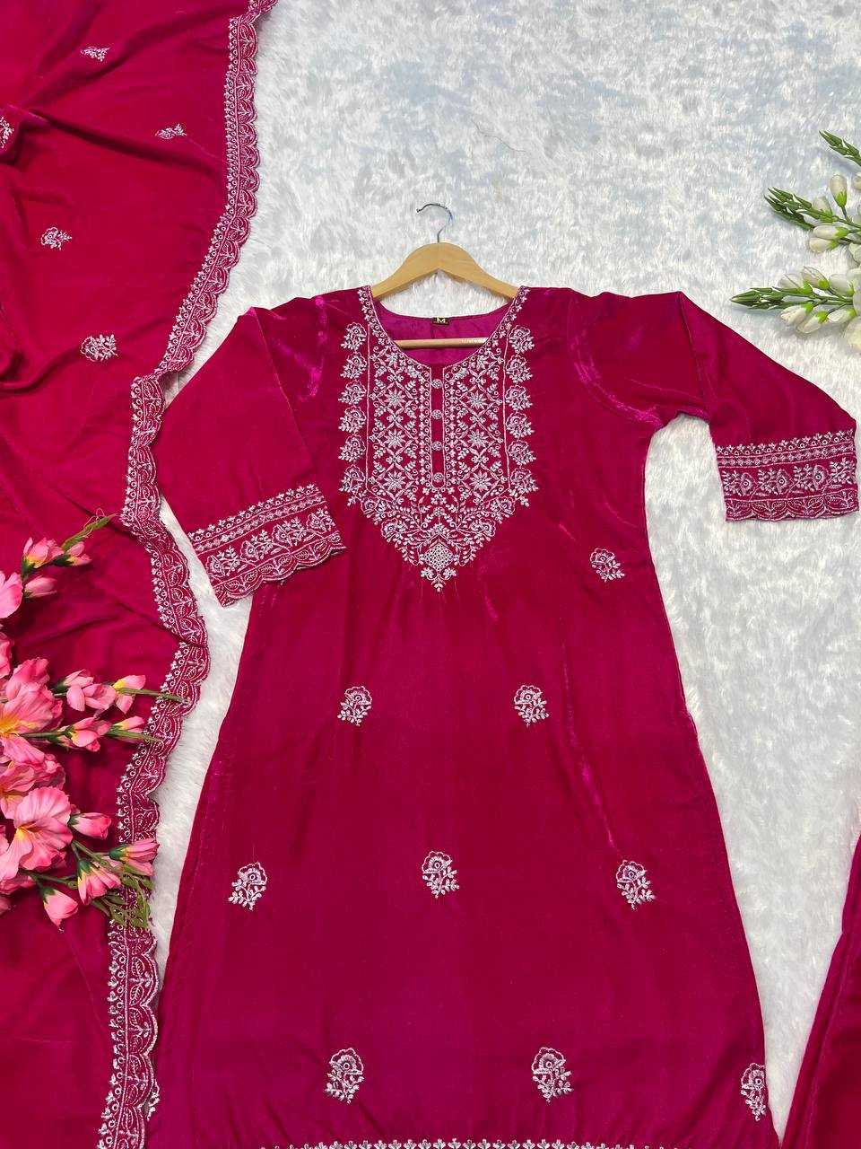 YNF VELVET KESH164 G79 SUITS & DRESSES WHOLESALE EMBROPIDERY VELVET WEDDING BLUE SUITS MANUFACTURE - Deevit International