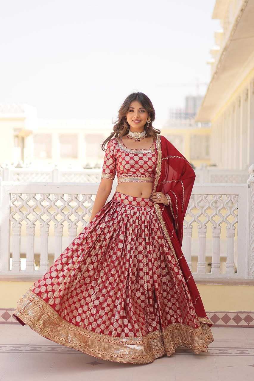 YNF VISCOSE KESH234 DSF01 LEHENGAS WHOLESALE WEDDING EMBROIDERED ZARI WORK LEHENGAS MANUFACTURER - Deevit International