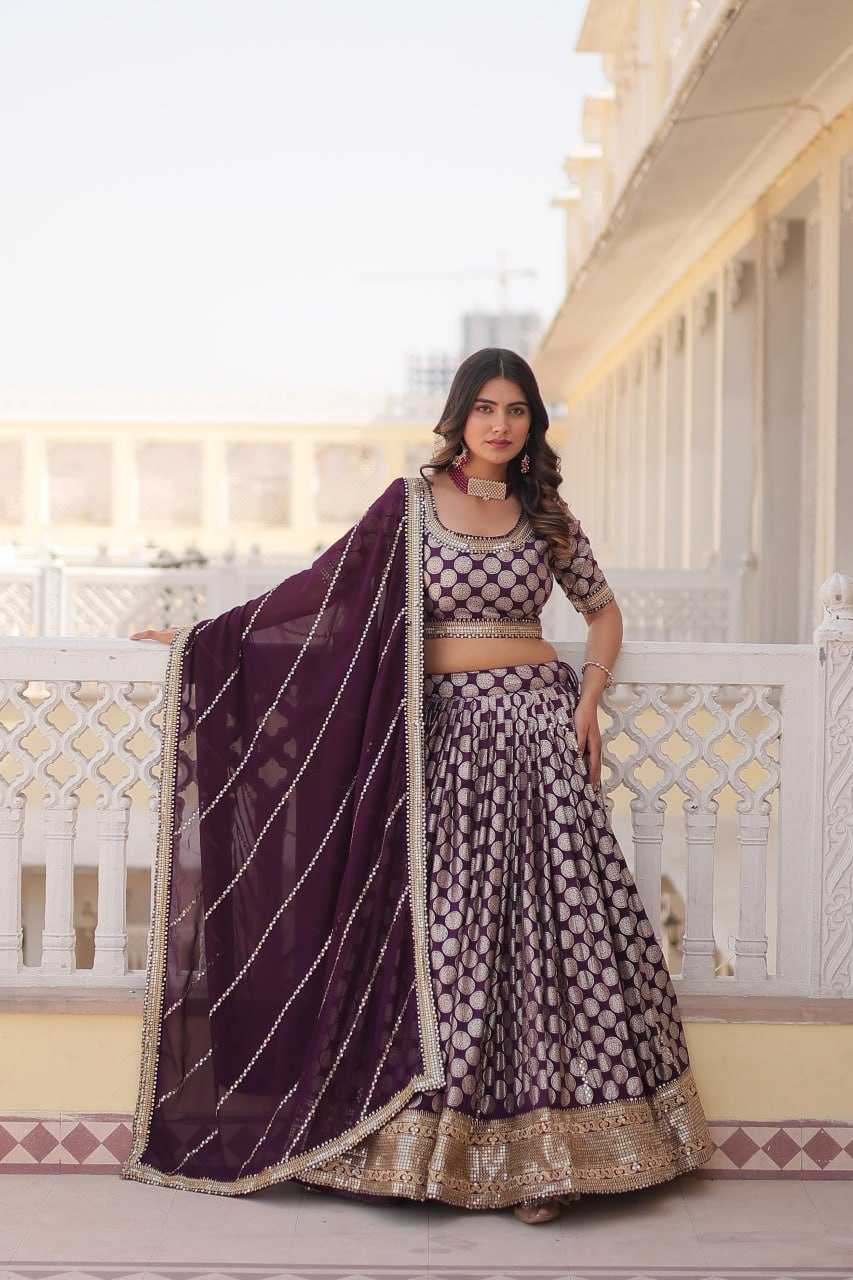 YNF VISCOSE KESH234 DSF01 LEHENGAS WHOLESALE WEDDING EMBROIDERED ZARI WORK LEHENGAS MANUFACTURER - Deevit International