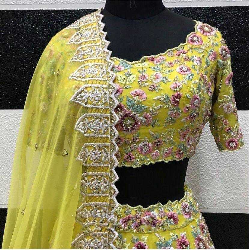 YNF ORGANZA SILK RIN108 1429 LEHENGAS WHOLESALE DESIGNER FANCY EMBROIDERED LEHENGAS MANUFACTURER