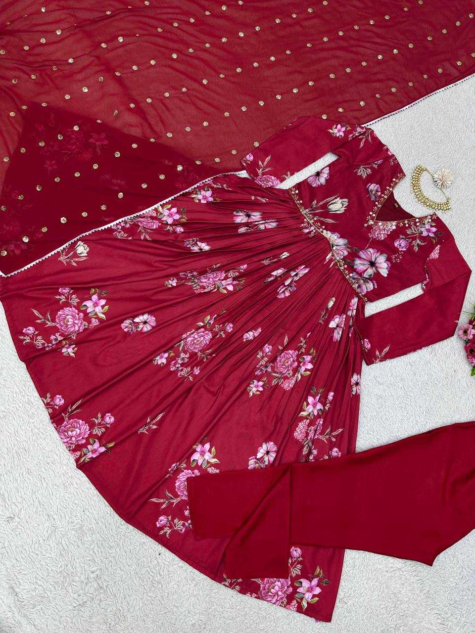 YNF MASLIN RIN169 5646 SUIT WHOLESALE LADIES,ALIA CUT,PRINTED SUIT MANUFACTURER