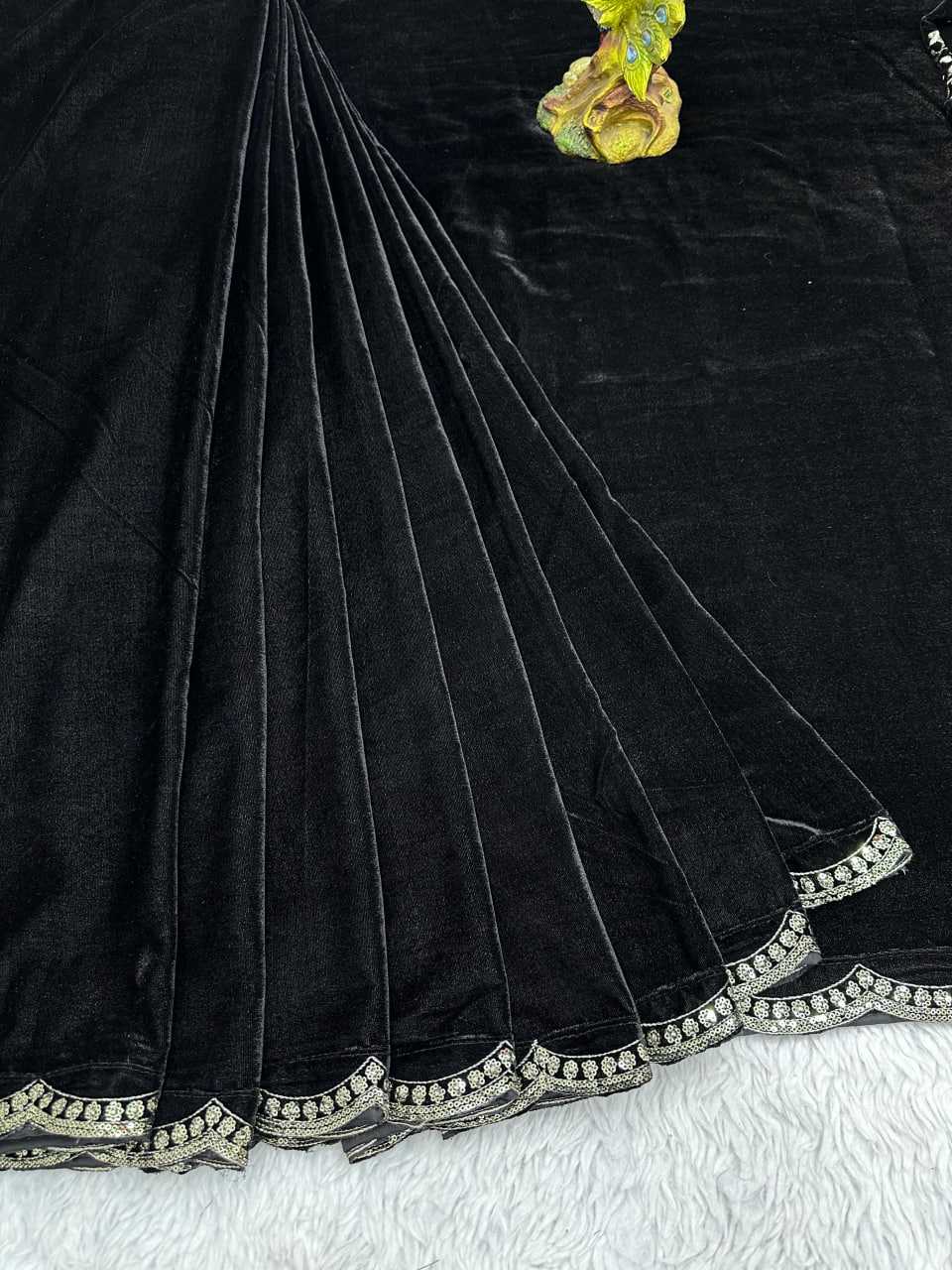 YNF VELVET RIN133 436 SAREES WHOLESALE READY TO WEAR SEQUENCE VELVET PRE DRAPED LACE BORDER SAREES MANUFACTURER