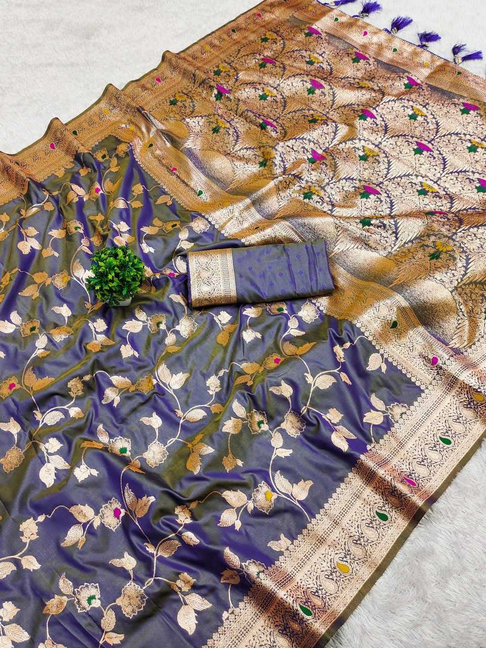 YNF BANARASI SOFT SILK RIN150 Banarasi-4 SILK SAREES WHOLESALE BANARASI SOFT SILK TRADITIONAL SOFT SILK SAREES MANUFACTURER