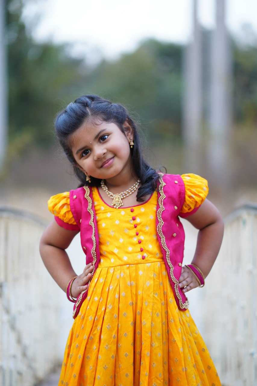 YNF VISCOSE KESH109 RRKT29 KIDS WEAR WHOLESALE KIDS GOWNS MANUFACTURER