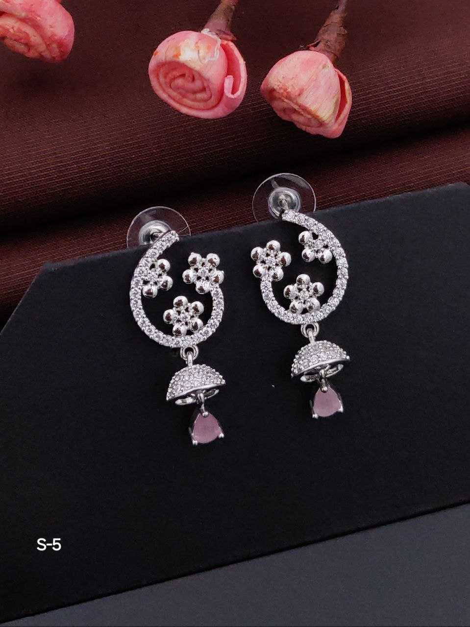 YNF BRASS KESH193 ROR109 WOMENS JEWELLERY WHOLESALE FANCY ARTIFICIAL AD DIAMOND EARRINGS MANUFACTURER