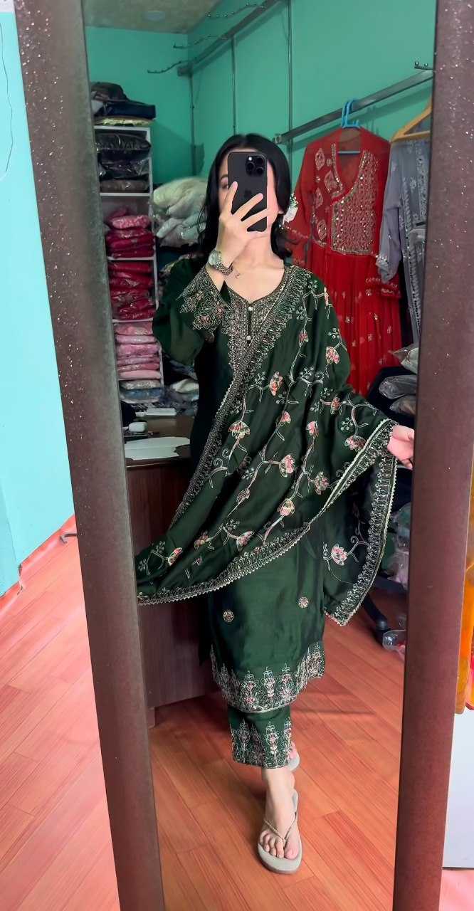 YNF CHINON KESH164 G71 SUITS & DRESSES WHOLESALE EMBROIDRY LONG KURTI GREEN SALWAR SUITS LADIES SILK MANUFACTURE - Deevit International