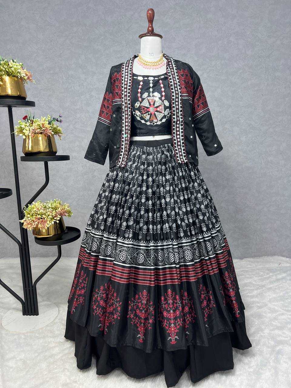 YNF CHINON KESH228 546 LEHENGAS WHOLESALE TRADITIONAL LEHENGAS MANUFACTURER - Deevit International