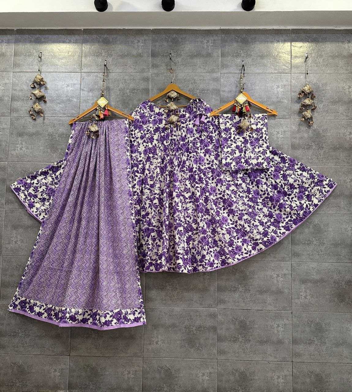 YNF COTTON CAMBRIC KESH179 AHB68 LEHENGAS WHOLESALE PRINTED CHANIYA CHOLI SIMPLE LEHENGAS MANUFACTURER