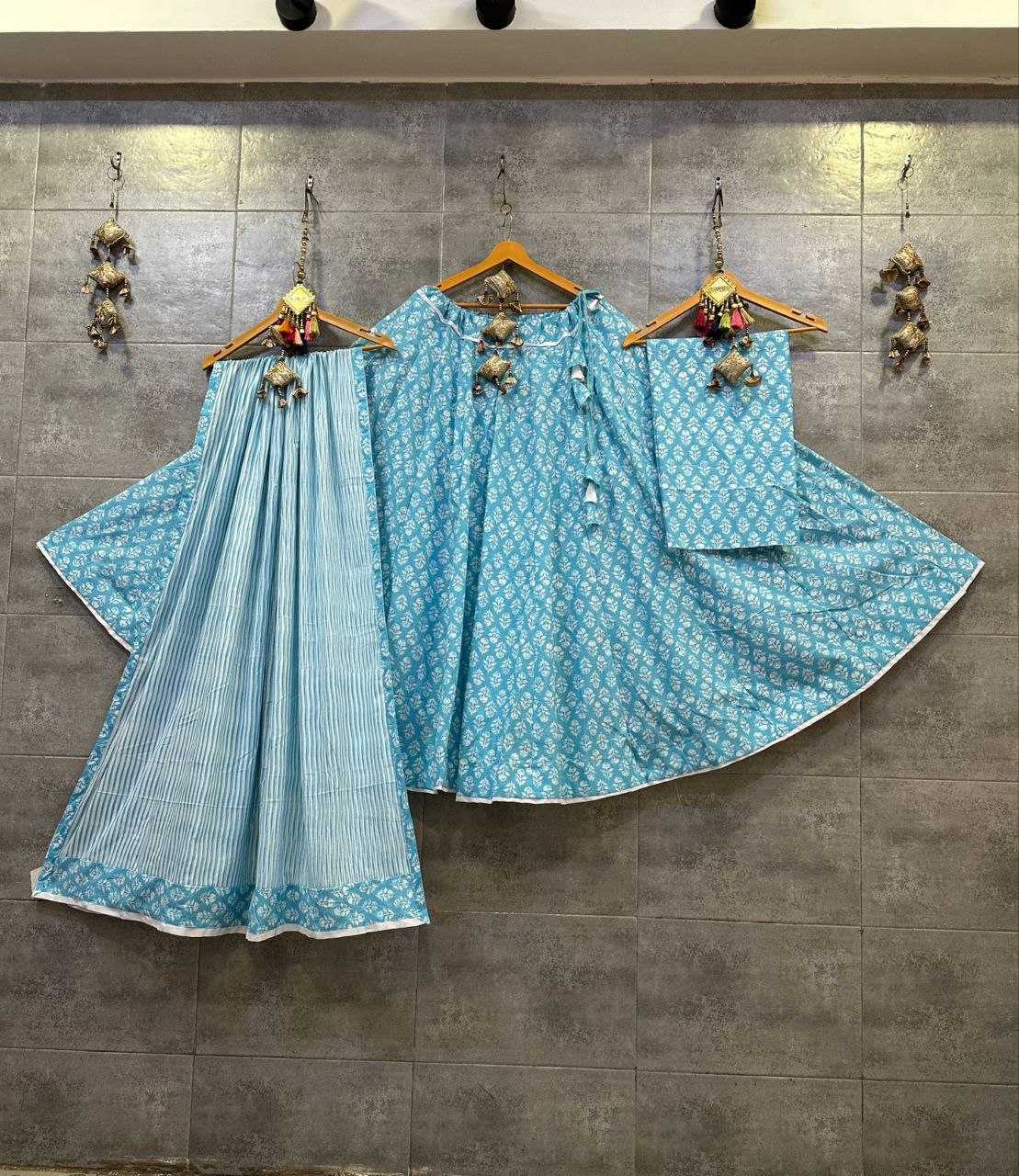 YNF COTTON CAMBRIC KESH179 AHB68 LEHENGAS WHOLESALE PRINTED CHANIYA CHOLI SIMPLE LEHENGAS MANUFACTURER