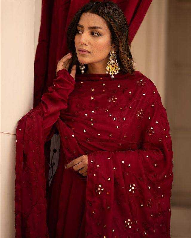 YNF GEORGETTE KESH232 923 GOWNS WHOLESALE LONG GEORGETTE WEDDING MAROON GOWNS MANUFACTURER - Deevit International