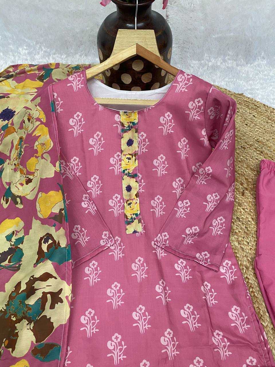 YNF MUSLIN KESH164 G68 SUITS & DRESSES WHOLESALE PRINTED LADIES LONG KURTI PINK SALWAR SUITS MANUFACTURE - Deevit International