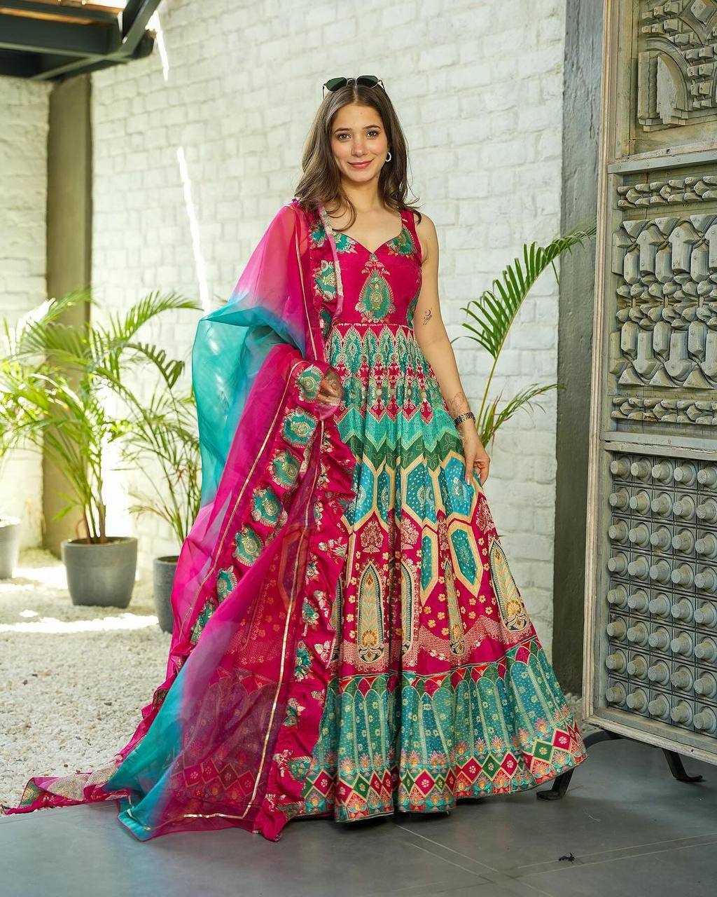 YNF MUSLIN KESH224 191 GOWNS WHOLESALE PRINTED FANCY ANARKALI LONG SLEEVELESS GOWNS MANUFACTURER