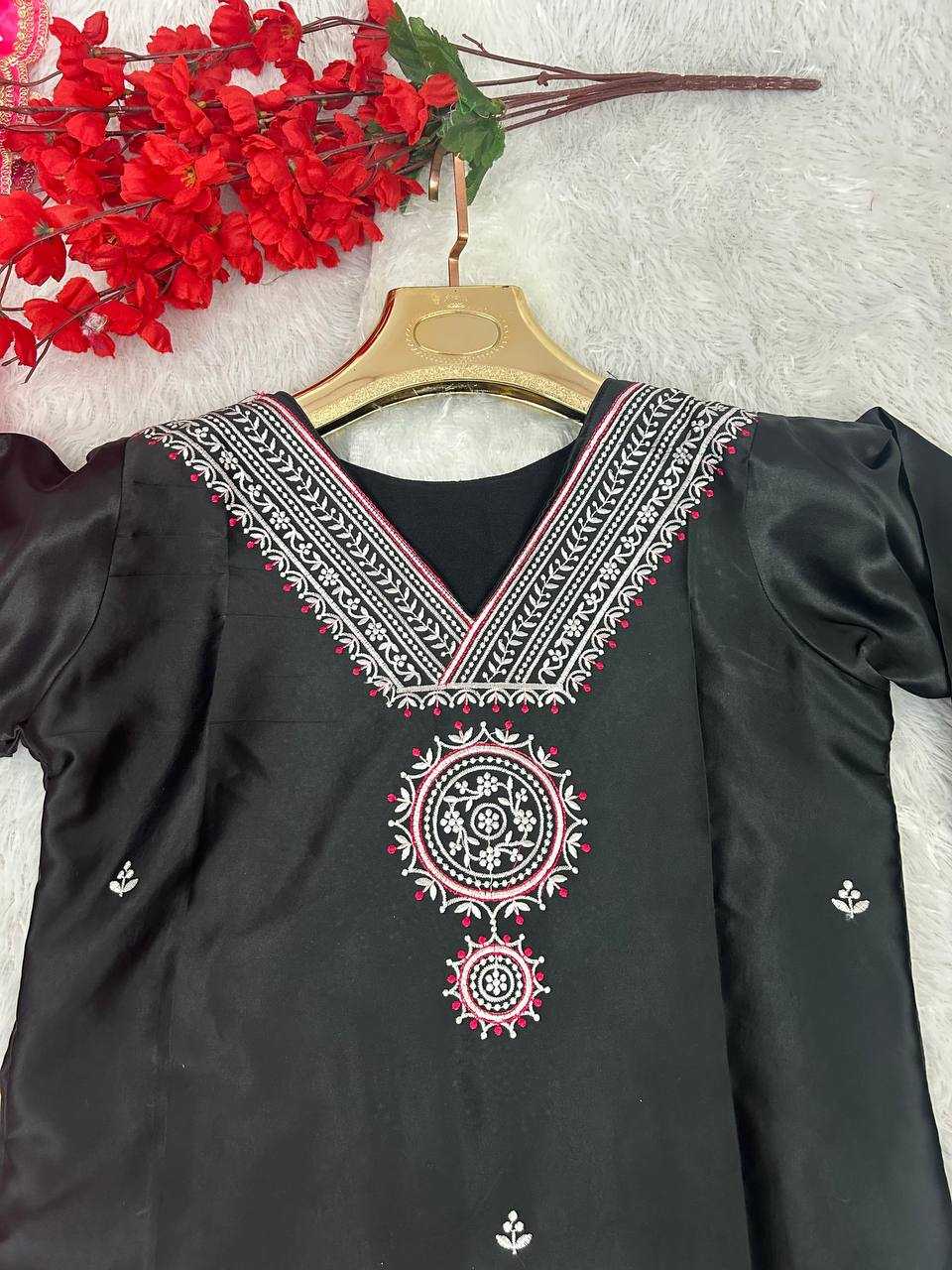 YNF MUSLIN SILK KESH164 G66 SUITS & DRESSES WHOLESALE EMBROIDRY LADIES SILK LONG KURTI BLACK SALWAR SUITS MANUFACTURE - Deevit International