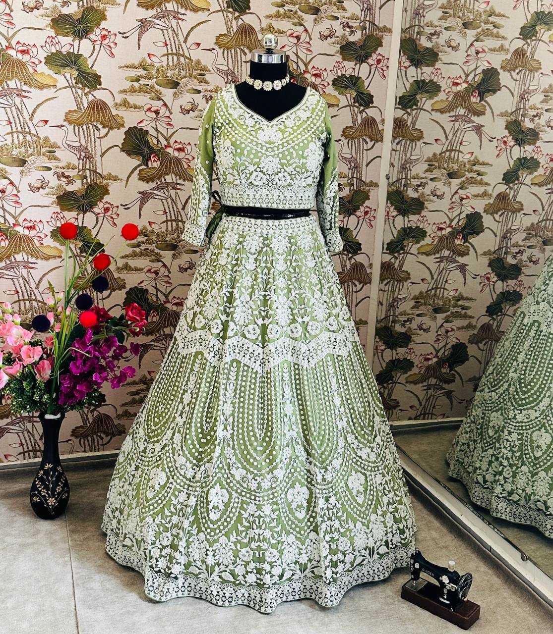 YNF NET RIN114 5055 LEHENGAS WHOLESALE DESIGENR DESIGNER WEDDING NET FANCY EMBROIDERED MEHENDI OUTFITS LEHENGAS MANUFACTURER - Deevit International