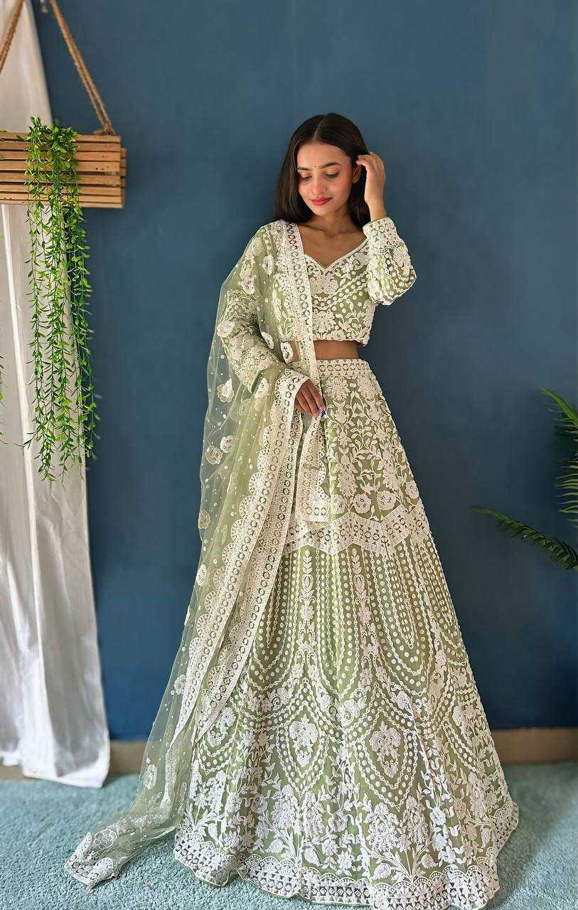 YNF NET RIN114 5055 LEHENGAS WHOLESALE DESIGENR DESIGNER WEDDING NET FANCY EMBROIDERED MEHENDI OUTFITS LEHENGAS MANUFACTURER - Deevit International