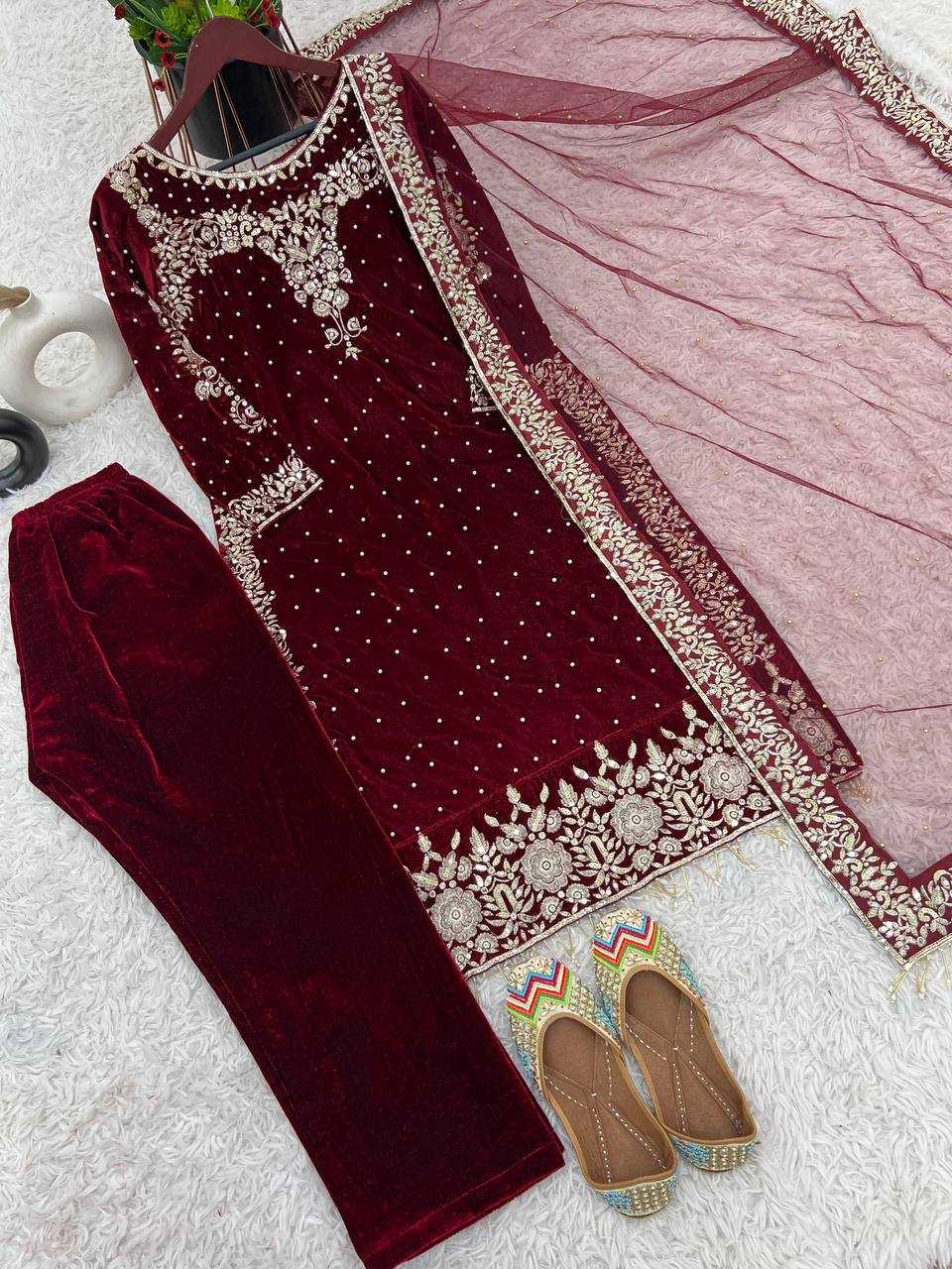 YNF VELVET KESH124 818 SUITS & DRESSES WHOLESALE VELVET EMBROIDERY PARTY WEAR MAROON SALWAR SUITS MANUFACTURE