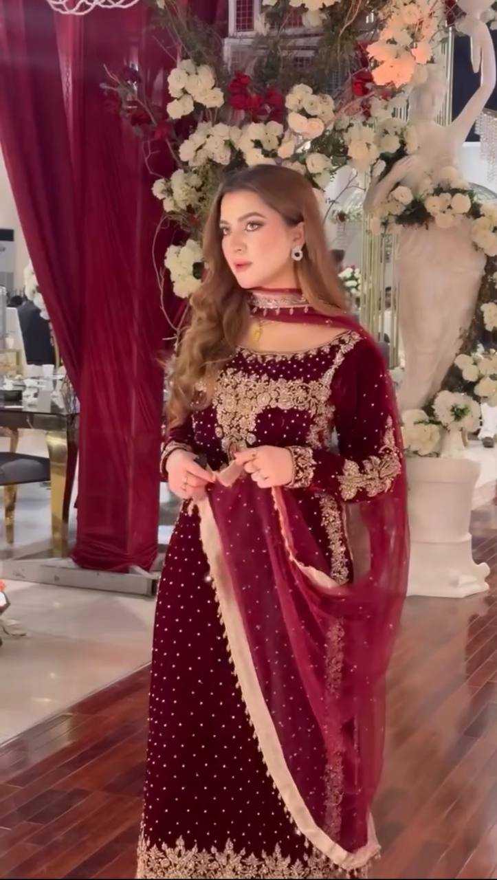 YNF VELVET KESH124 818 SUITS & DRESSES WHOLESALE VELVET EMBROIDERY PARTY WEAR MAROON SALWAR SUITS MANUFACTURE