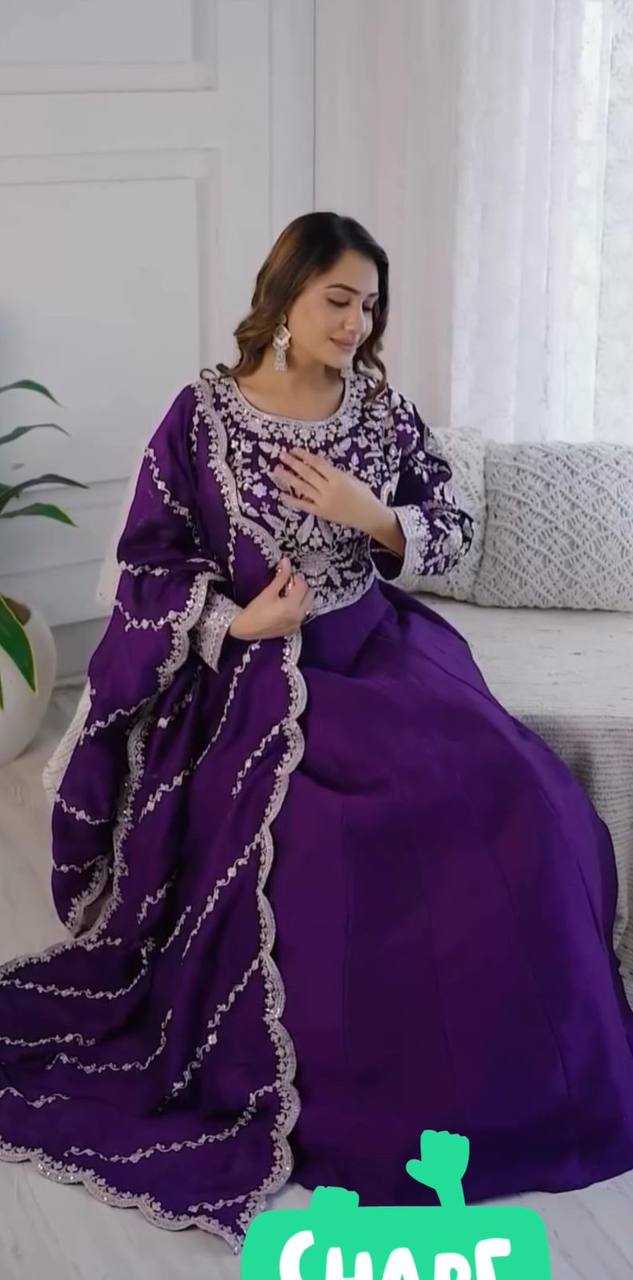 YNF CHINON KESH120 206 GOWNS WHOLESALE PURPLE ANARAKLI EMBROIDERY SILK GOWNS MANUFACTURER - Deevit International