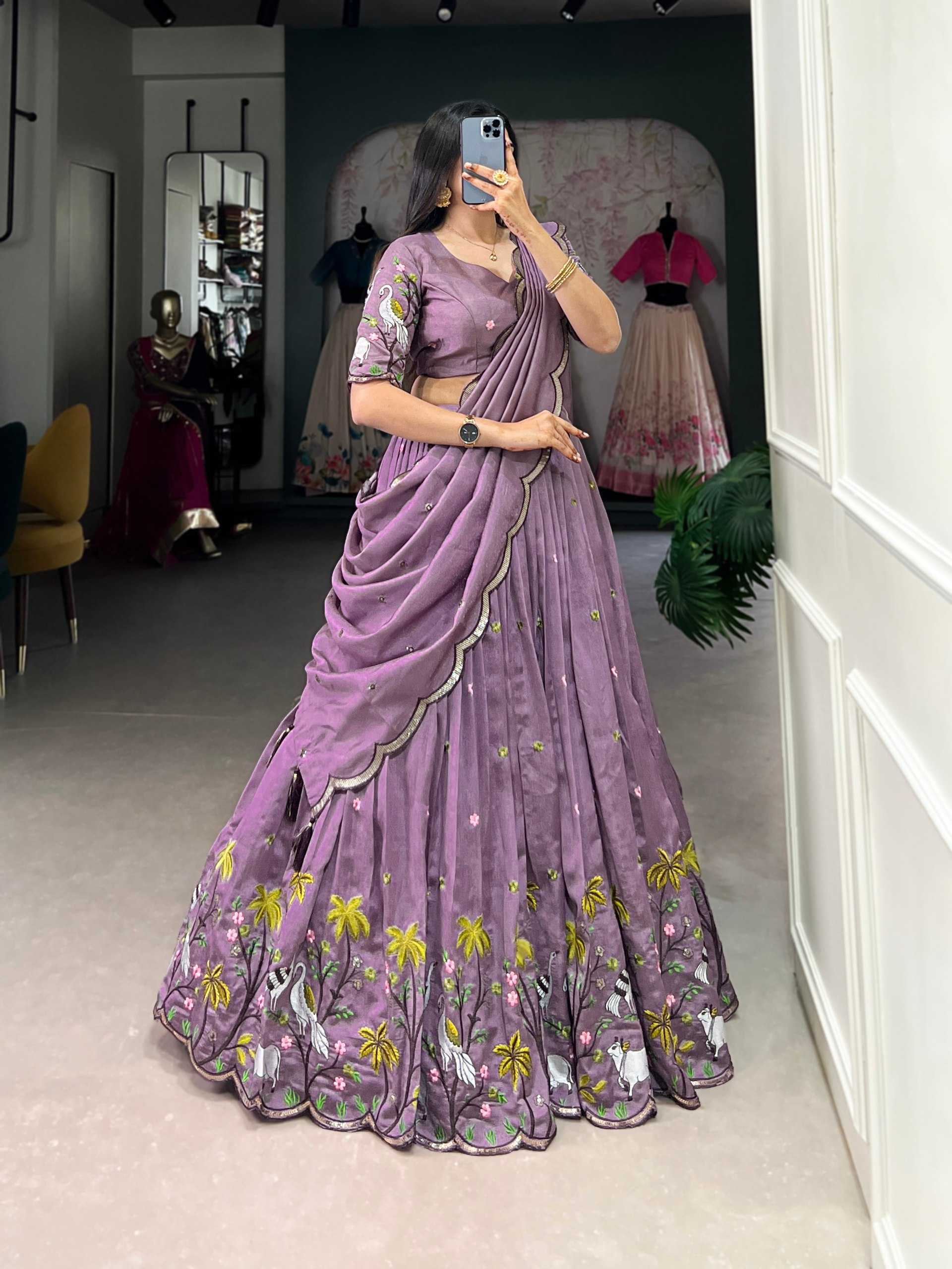 YNF CHINON KESH134 1423 LEHENGAS WHOLESALE TRADITIONAL WEDDING EMBROIDERED LEHENGAS MANUFACTURER - Deevit International