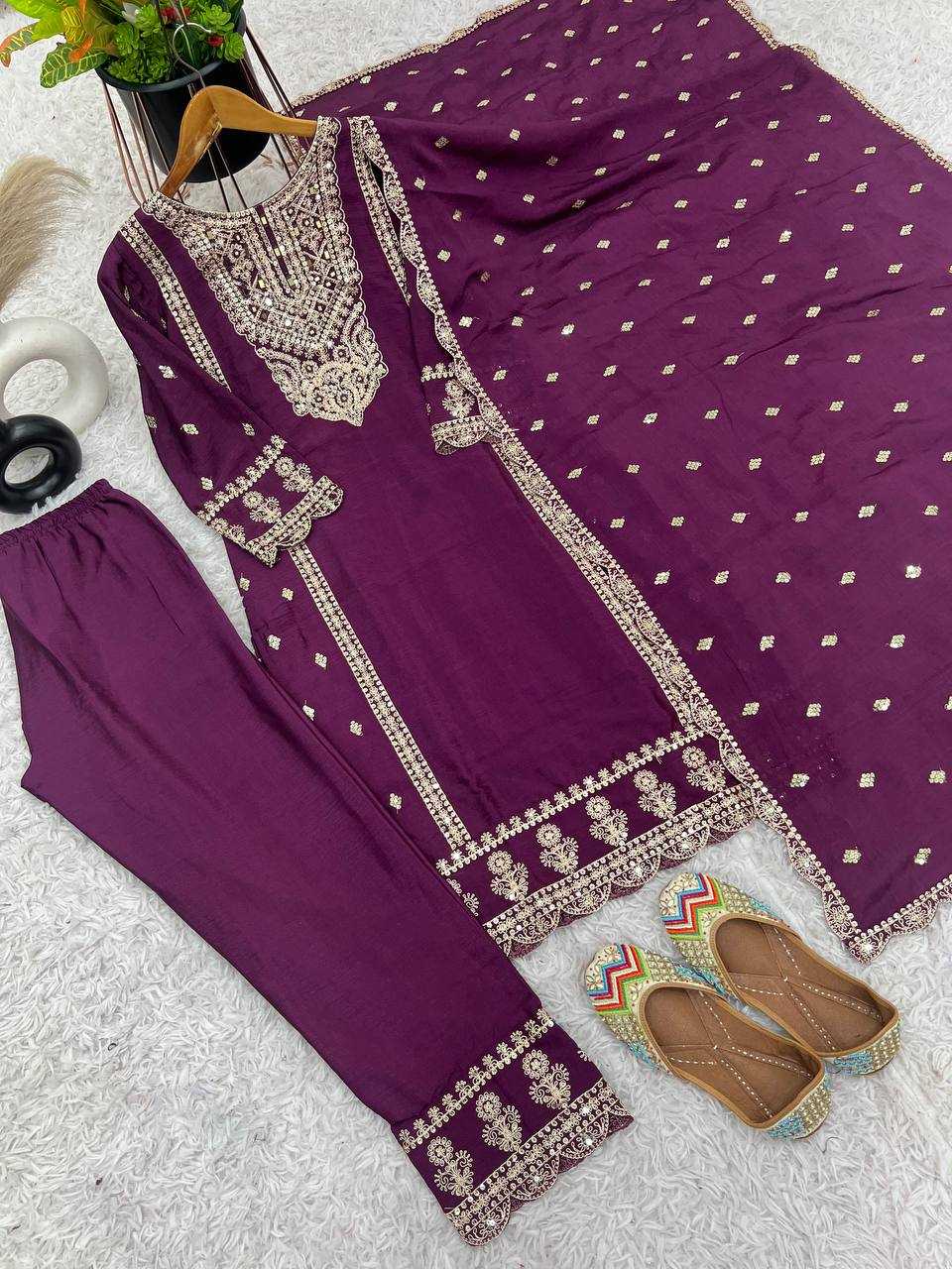 YNF CHINON SILK KESH128 5001 SUITS & DRESSES PRINTED EMBROIDERY WEDDING SILK LADIES SUITS MANUFACTUR - Deevit International