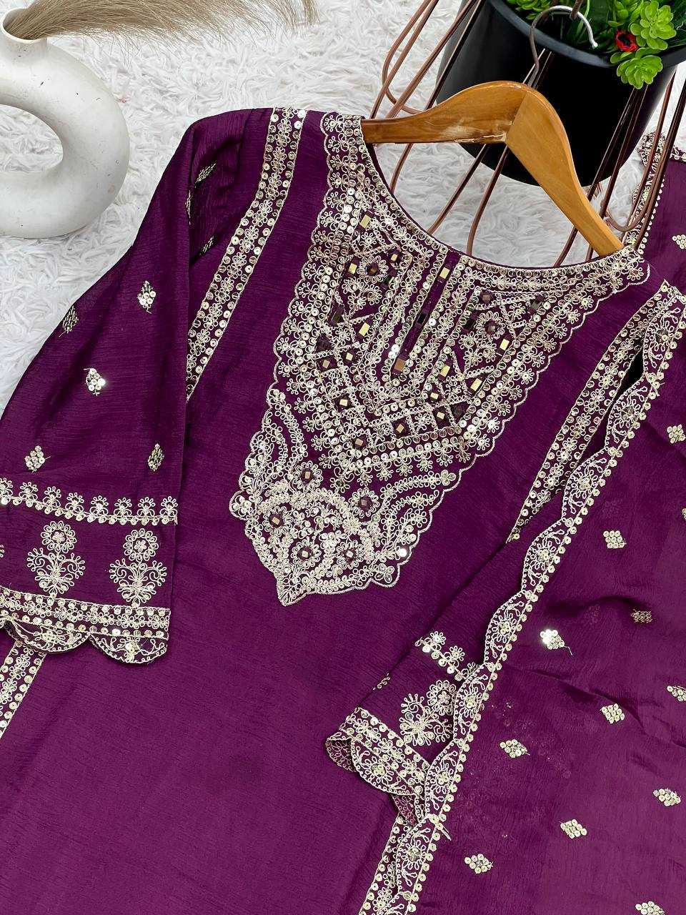 YNF CHINON SILK KESH128 5001 SUITS & DRESSES PRINTED EMBROIDERY WEDDING SILK LADIES SUITS MANUFACTUR - Deevit International