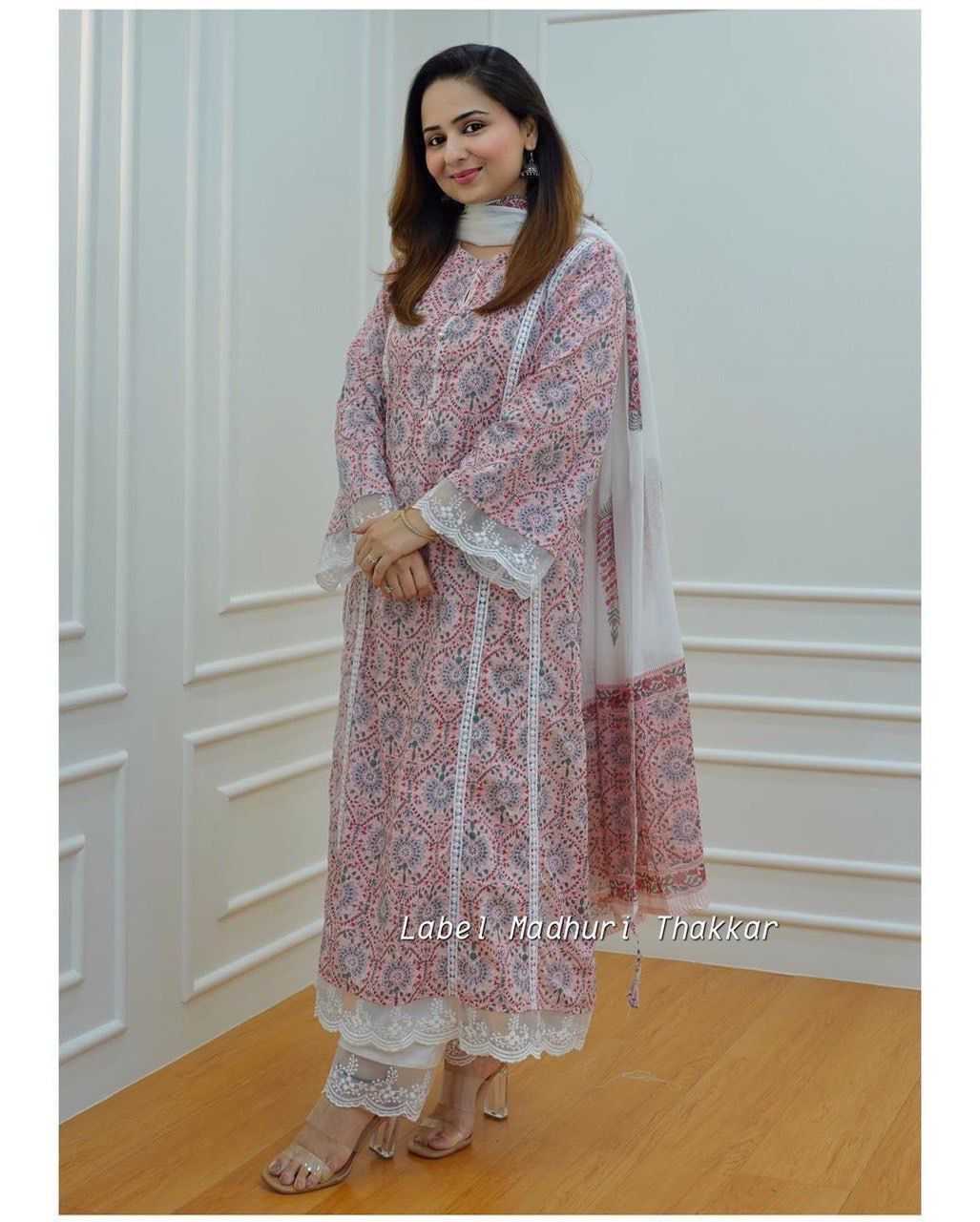 YNF COTTON KESH175 DVF07 SUITS & DRESSES WHOLESALE PAKISTANI PRINTED SUITS MANUFACTURE - Deevit International