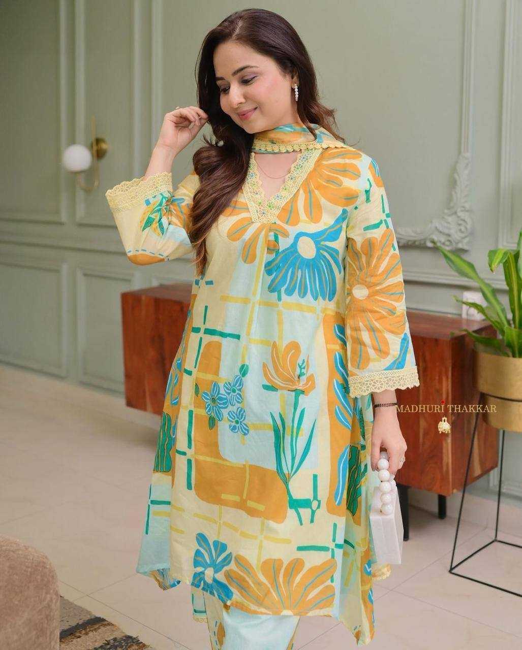 YNF COTTON KESH211 LDY120 SUITS & DRESSES WHOLESALE LADIES PRINTED EMBROIDERY SUITS MANUFACTURE - Deevit International