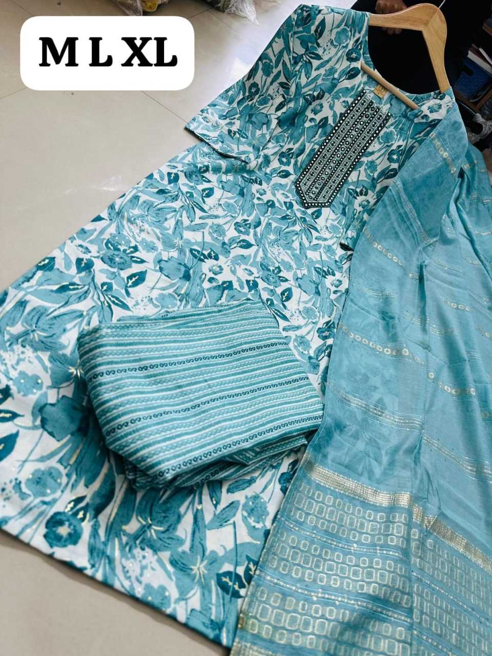 YNF COTTON KESH258 VDA41 SUITS & DRESSES WHOLESALE LADIES PRINTED EMBROIDERY SUITS MANUFACTURE - Deevit International