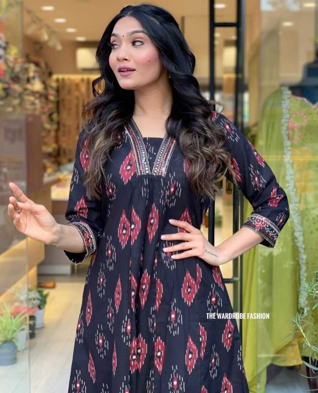 YNF COTTON RIN158 BlackMiror SUIT WHOLESALE LONG ANARAKLI COTTON PRINTED LADIES EMBROIDERY SUIT MANUFACTURER - Deevit International