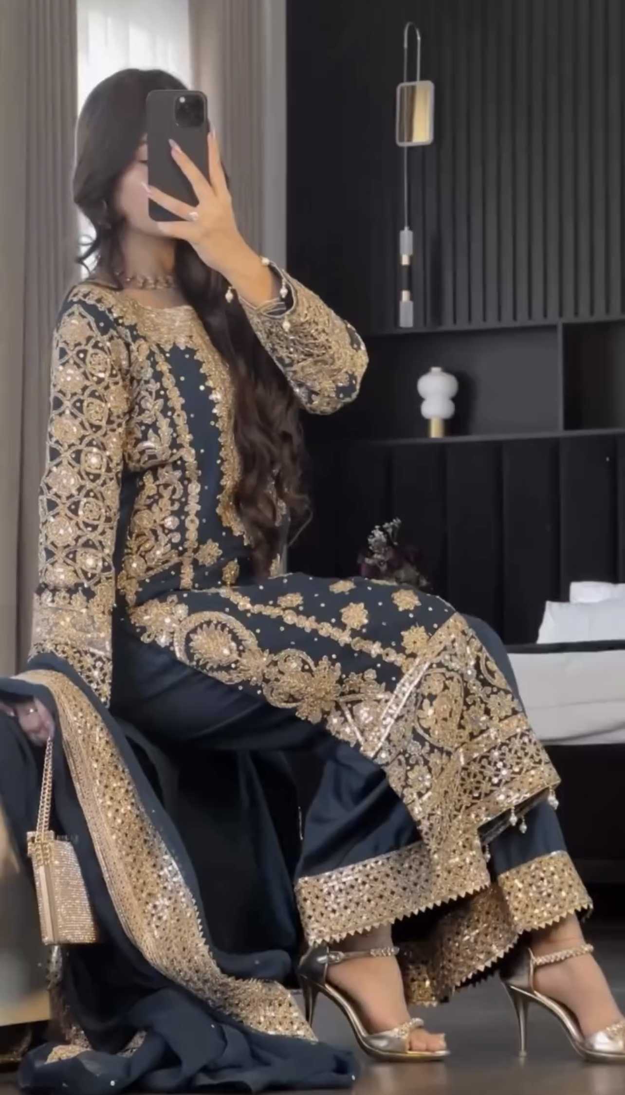 YNF FAUX GEORGETTE KESH121 1654 SUITS & DRESSES WHOLESALE EMBROIDERY GEORGETTE WEDDING LADIES PAKISTANI SUITS MANUFACTURER - Deevit International