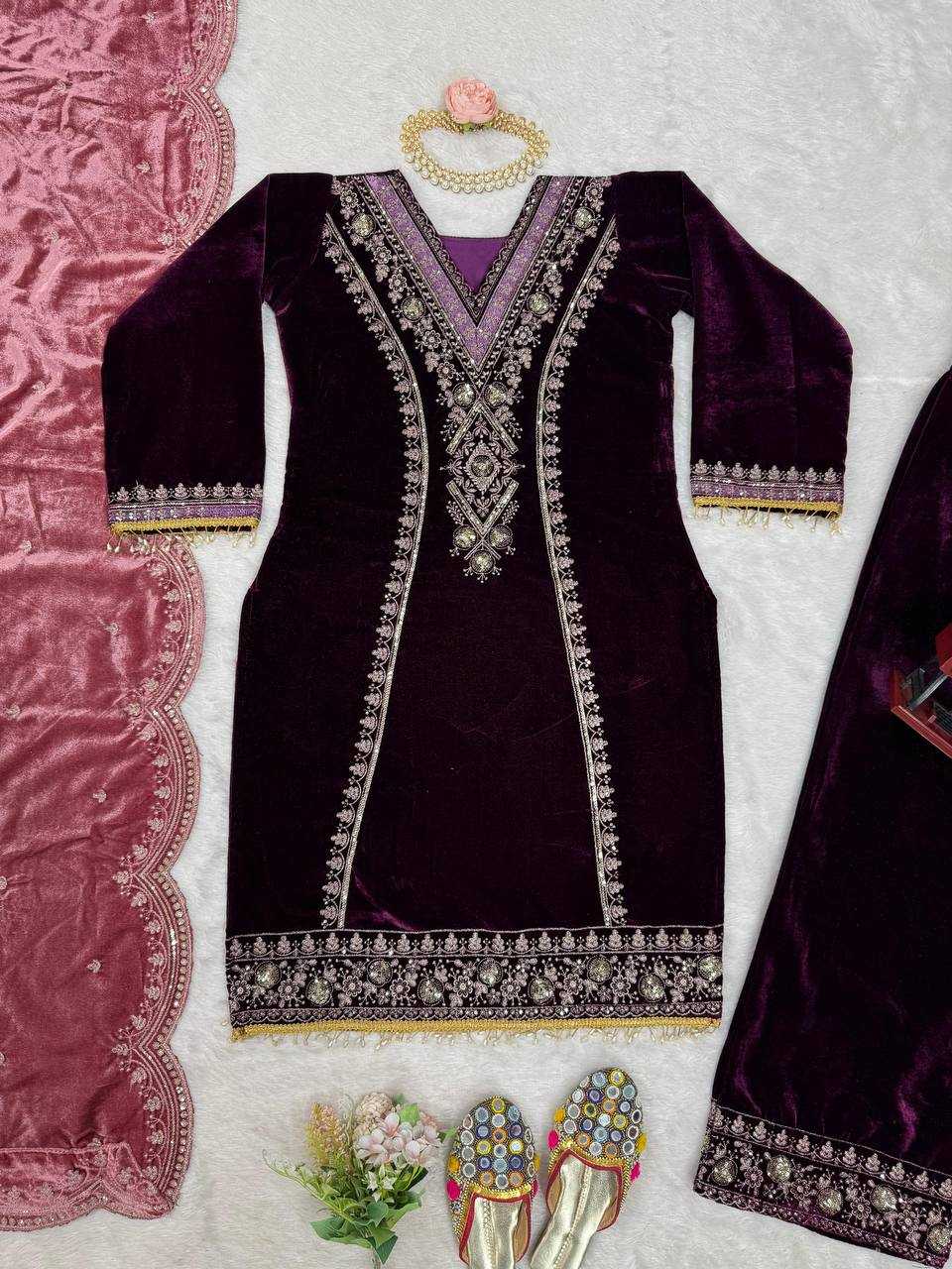 YNF FAUX GEORGETTE RIN169 5779 SUITS & DRESSES WHOLESALE EMBROIDERY DESIGNER PAKISTANI LADIES GEORGETTE SUITS MANUFACTURER - Deevit International