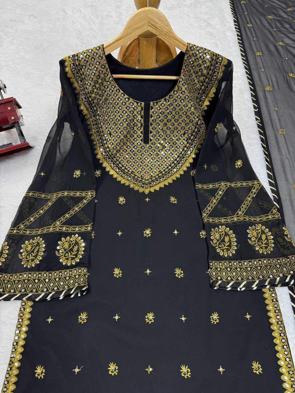 YNF FAUX GEORGETTE RIN169 5786 SUITS & DRESSES WHOLESALE PAKISTANI BLACK SALWAR GEORGETTE EID COLLECTIONS SUITS MANUFACTURE - Deevit International