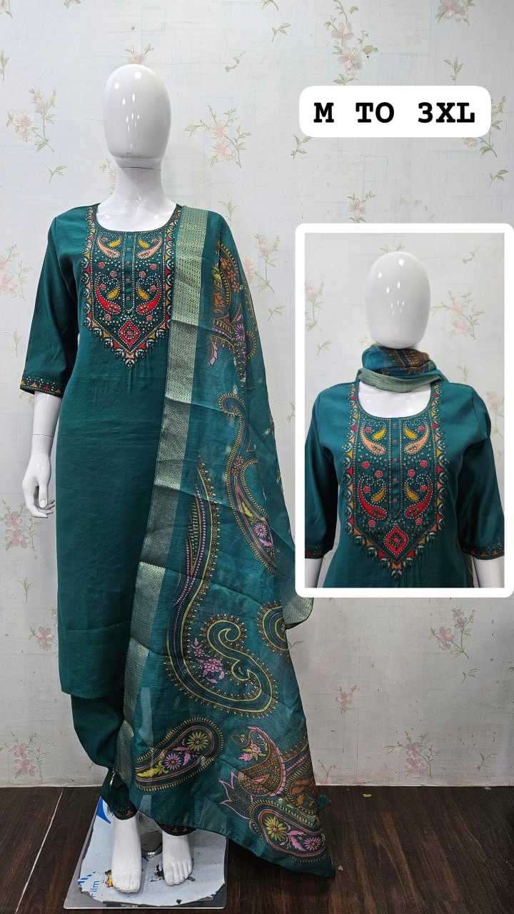 YNF HEAVY ROMAN SILK KESH258 VDA36UITS & DRESSES WHOLESALE EMBROIDEREY WEDDING LADIES SILK SUITS MANUFACTURE - Deevit International