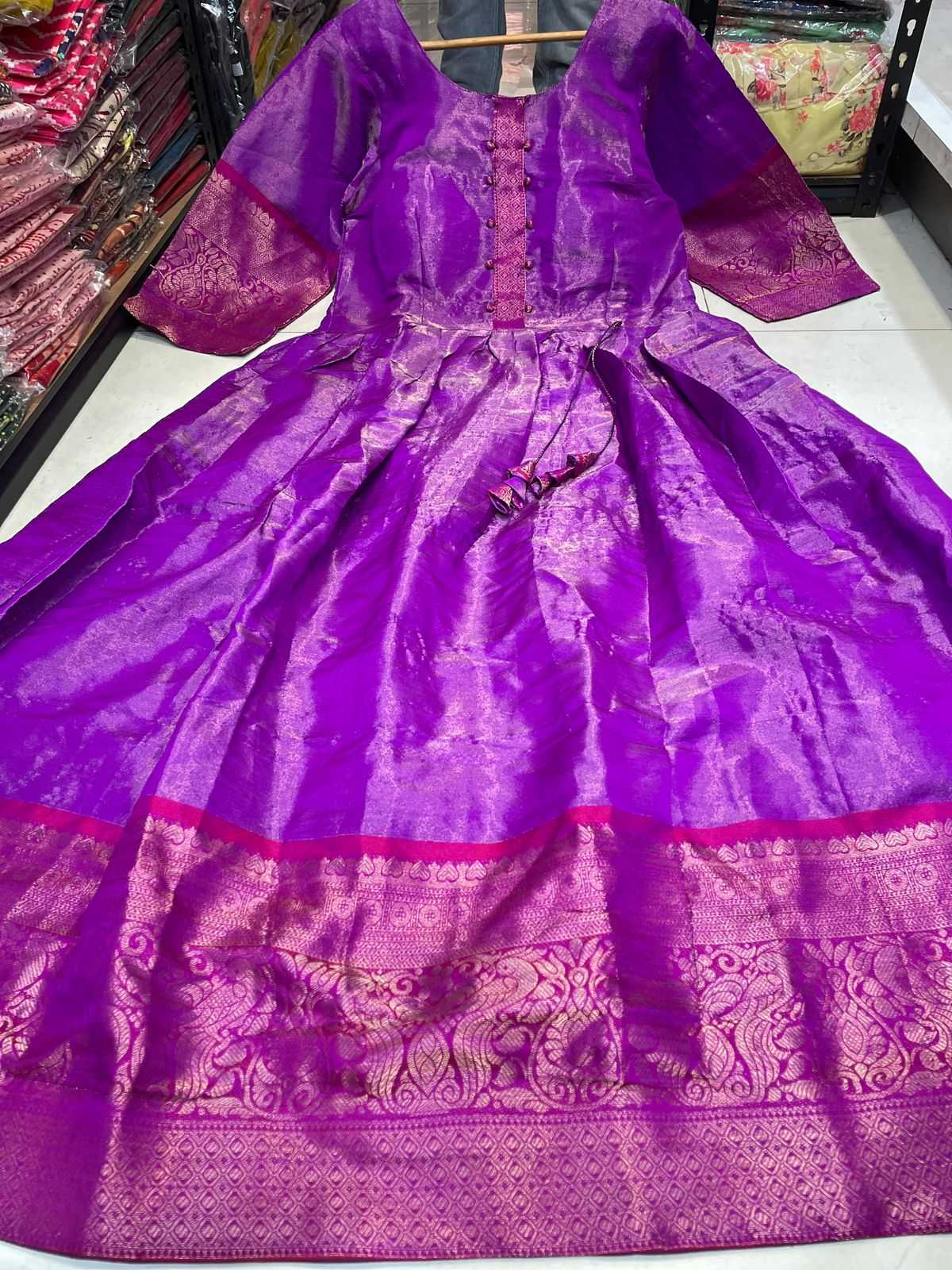 YNF JACQURD KESH255 ETF07 GOWNS WHOLESALE FANCY LONG SILK GOWNS MANUFACTURER - Deevit International