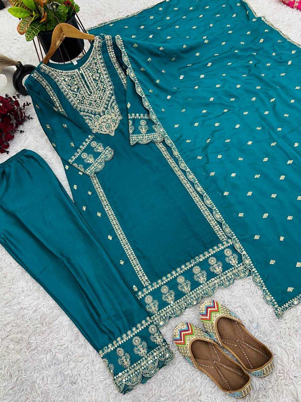 YNF KESH128 5001 SUITS & DRESSES WHOLESALE EMBROIDERY PARTY WEAR LADIES ZARI SUITS MANUFACTURER - Deevit International