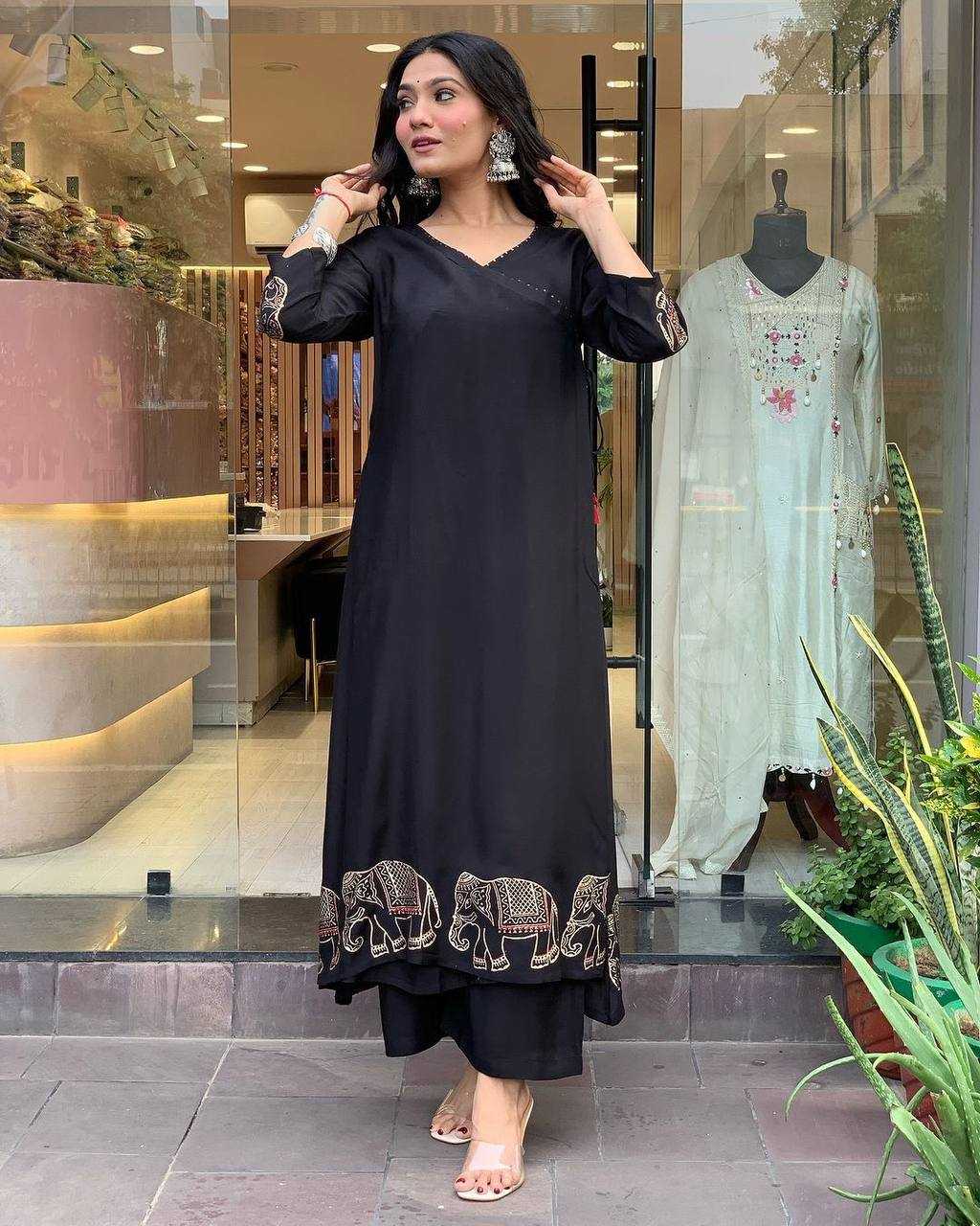 YNF MUSLIN KESH211 LDY115 KURTIS WHOLESALE FESTIVE LONG KURTI WITH BOTTOM BLACK KURTIS MANUFACTURER - Deevit International