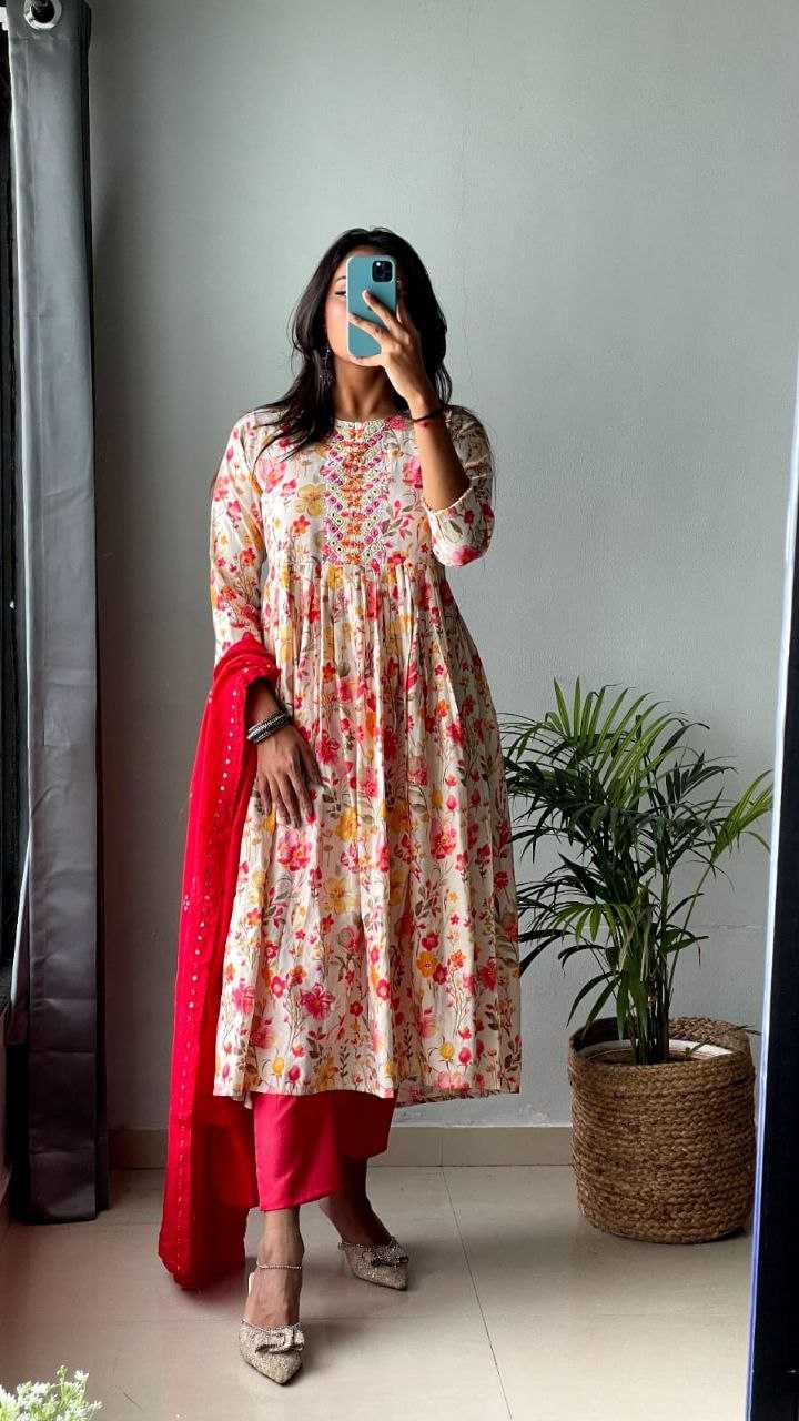 YNF MUSLIN KESH246 KOMAL SUITS & DRESSES WHOLESALE EMBROPIDERY ANARKALI PRINTED SUITS MANUFACTURE - Deevit International