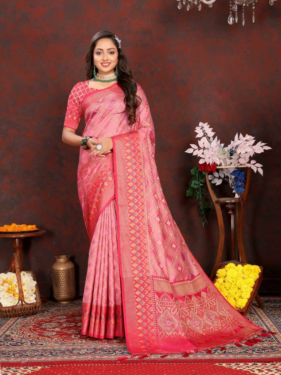 YNF ORGANZA RIN150 307 SAREES WHOLESALE ORGANZA EMBROIDERED ZARI SAREES MANUFACTURER - Deevit International