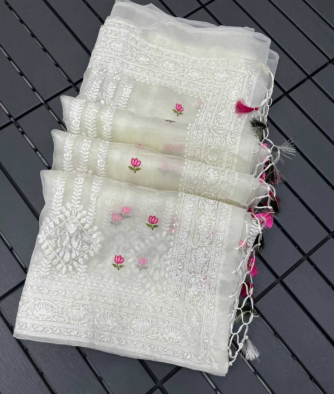 YNF ORGANZA RIN164 RRS100 SAREES WHOLESALE ORGANZA WHITE TRADITIONAL ZARI SAREES MANUFACTURER - Deevit International