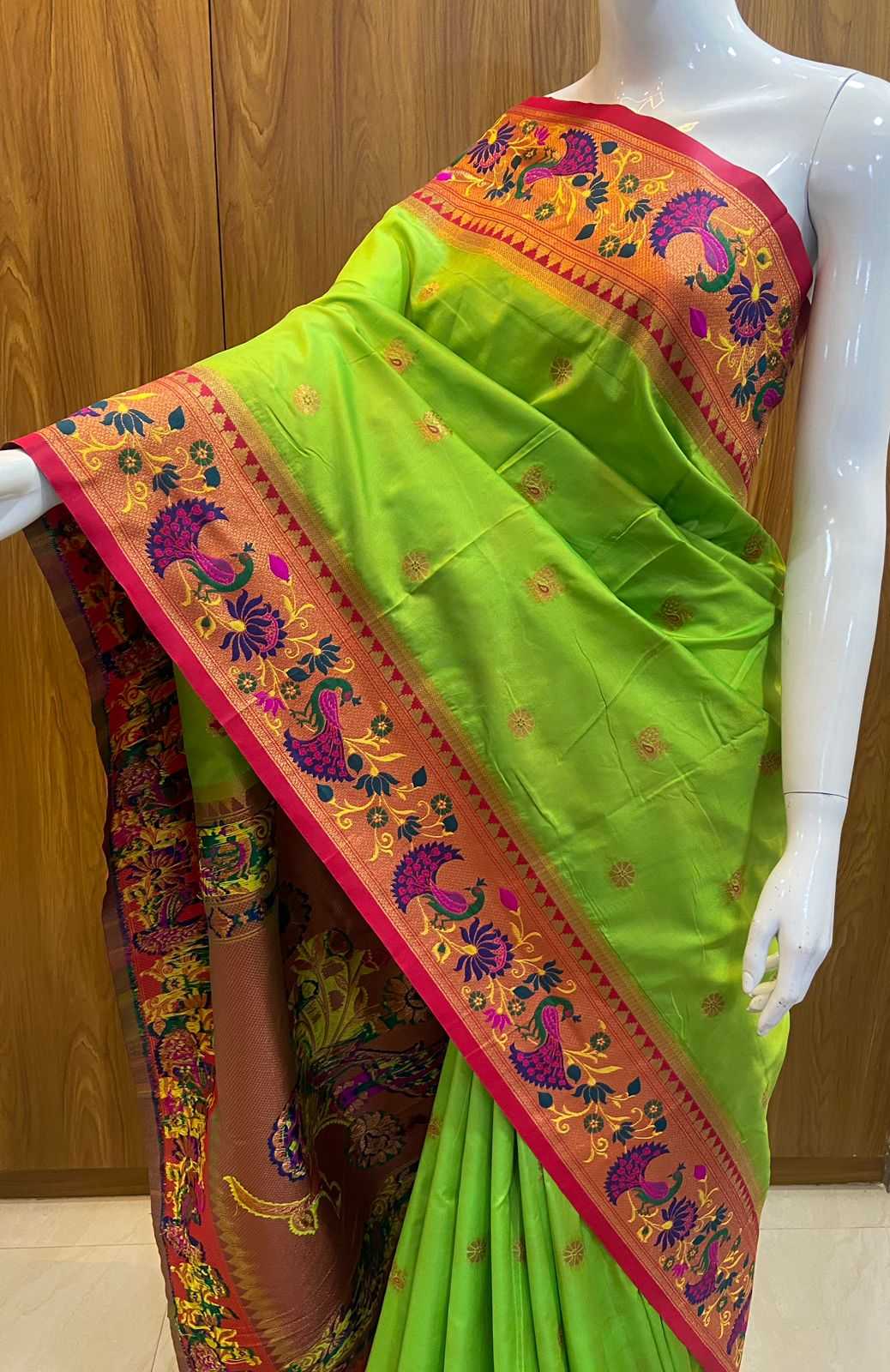 YNF PURE SILK RIN109 RBC47 WHOLESALE LADIES TRADITINAL PURE SILK ZARI BORDER SAREE MANUFACTURER - Deevit International