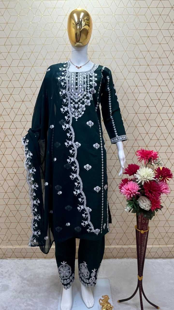 YNF ROMAN SILK KESH247 7013 SUITS & DRESSES WHOLESALE EMBROPIDERY PAKISTANI LADIES SUITS MANUFACTURE - Deevit International