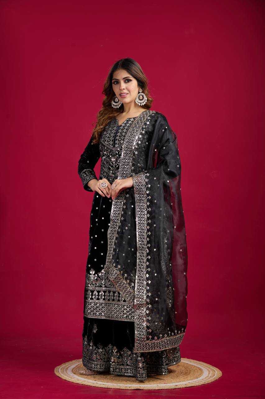 YNF VELVET KESH122 5001 SUITS & DRAESSES WHOLESALE EMBROIDEREY SHARARA SALWAR VELVET EMBROIDERY LADIES SUITS MANUFACTURE - Deevit International