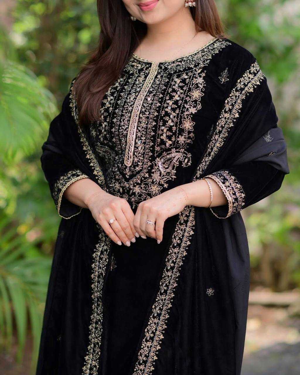 YNF VELVET KESH123 5213 SUITS & DRESSES WHOLESALE EMBROIDEREY PARTY WEAR BLACK SALWAR VELVET SUITS MANUFACTURE - Deevit International