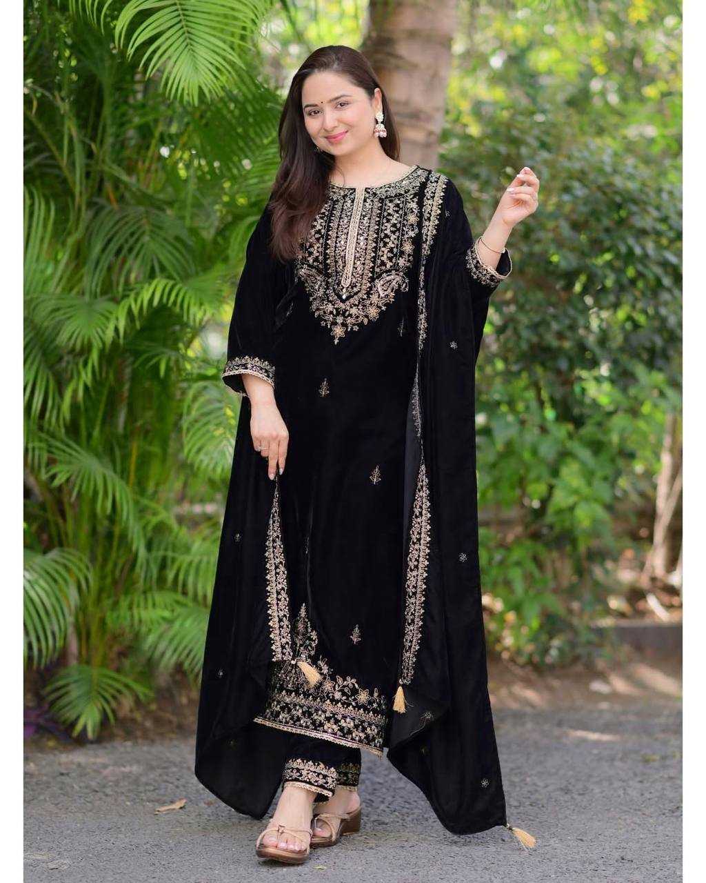 YNF VELVET KESH123 5213 SUITS & DRESSES WHOLESALE EMBROIDEREY PARTY WEAR BLACK SALWAR VELVET SUITS MANUFACTURE - Deevit International